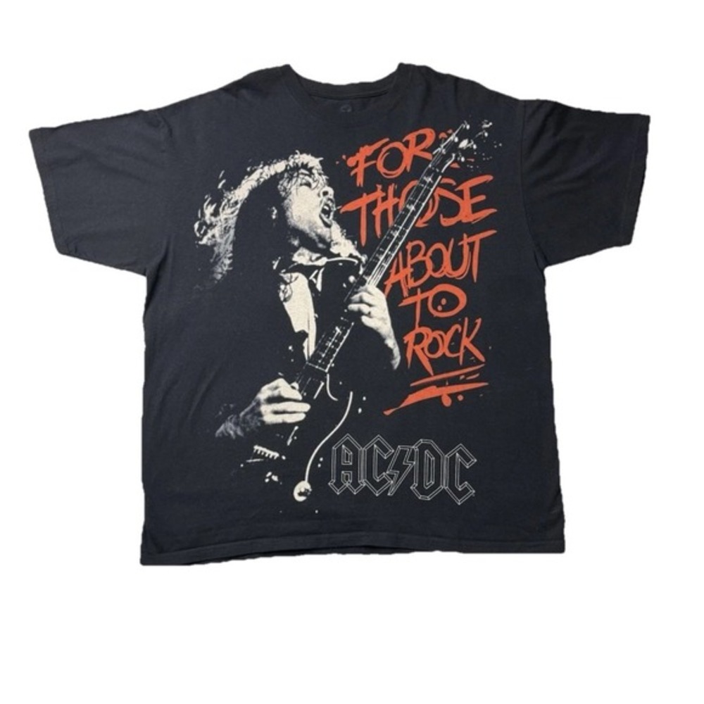 Liquid Blue AC/DC‎ For Those About to Rock Mens XL 2004 We Salute You Band Tee